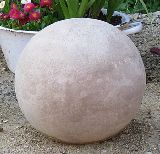 Kugel aus Sandsteinguss 26 cm