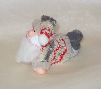 Santa 'Tomte' liegend aus Keramik 10 cm