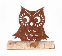 Eule Metall rost auf Holz 18 cm