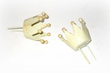 Stecker 'Krone' aus Metall creme
