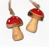 Dekohnger 'Fliegenpilz' aus Holz 6,5 cm 2er-Set