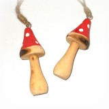 Dekohnger 'Fliegenpilz' aus Holz 10 cm 2er-Set
